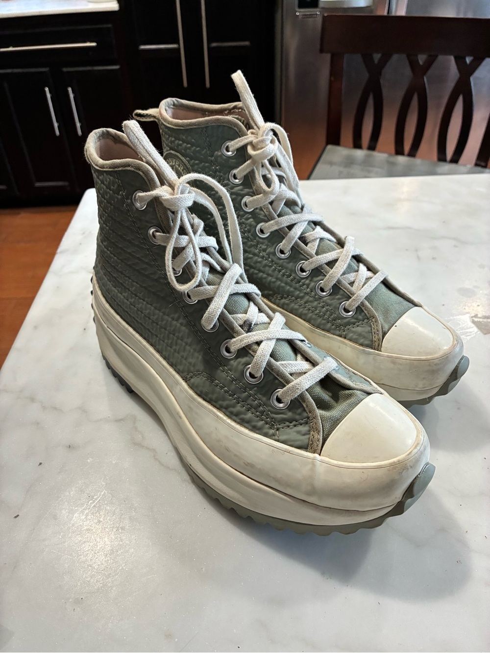 Converse Alt Exploration Run Star Hike Platform Unisex Size M8.5 / W10, 170247C
